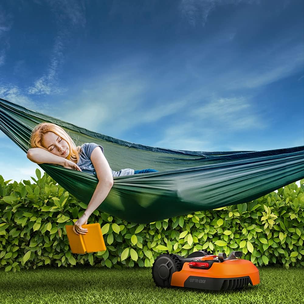 WORX Landroid Plus WR147E.1 Mähroboter für Gärten bis 1000 qm mit WLAN, Bluetooth und schwimmendem Mähdeck